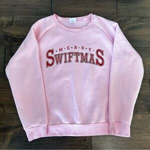 Fashion by Maribeau Pink “Merry Swiftmas”  Sweatshirt XL